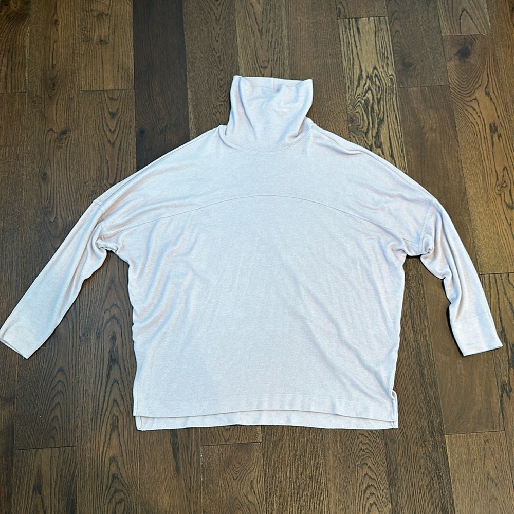 Baby pink Aerie sweater